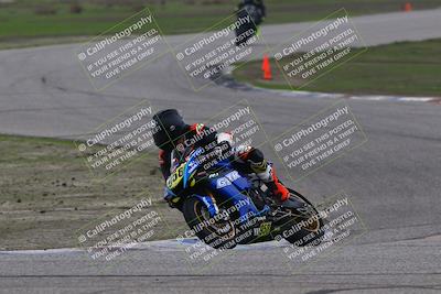 media/Nov-30-2025-TrackDaz (Sun) [[d8b22663df]]/A Group/Session 3 (Off Ramp)/